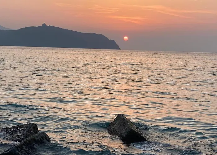 Loren Del Mar Portorosa 푸르나리